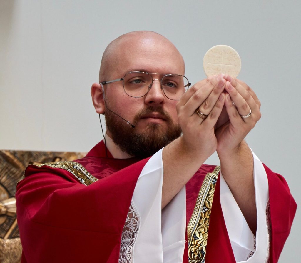 Rev. Matthew Howard: Parochial Vicar