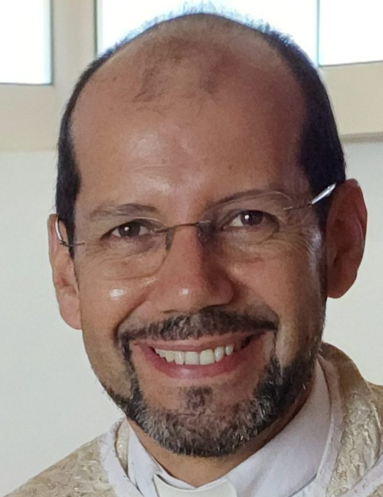 Rev. G. Fabricio Robalino: Parochial Vicar